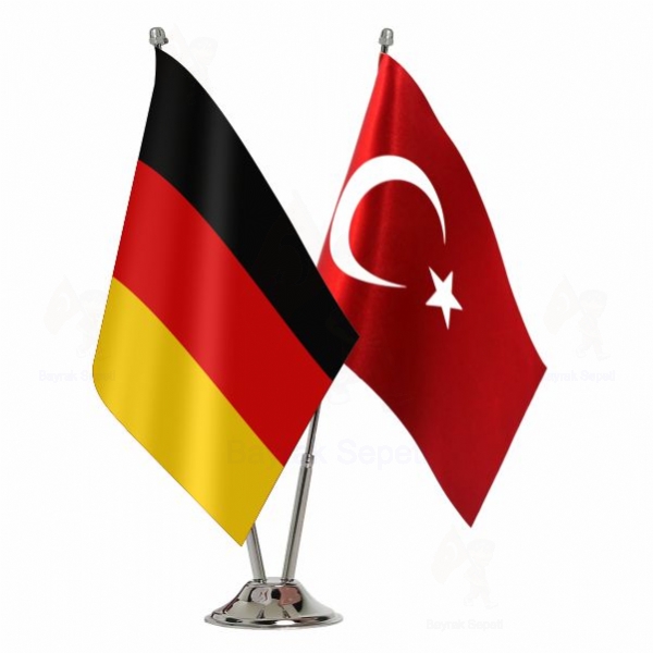 Almanya 2 Li Masa Bayraklar�