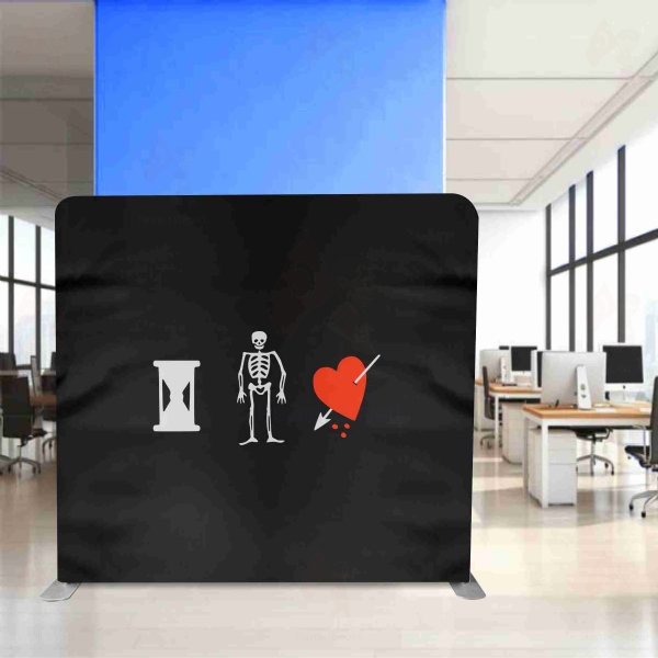 John Phillips Pirate Backdrop Stand