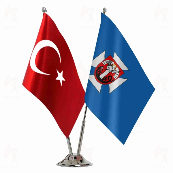 Lancucki 2 Li Masa Bayraklar�