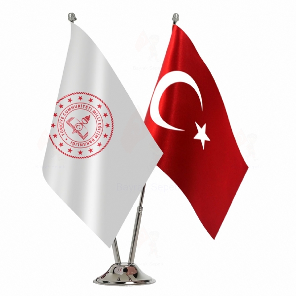 Milli E�itim Bakanl��� 2 Li Masa Bayraklar�