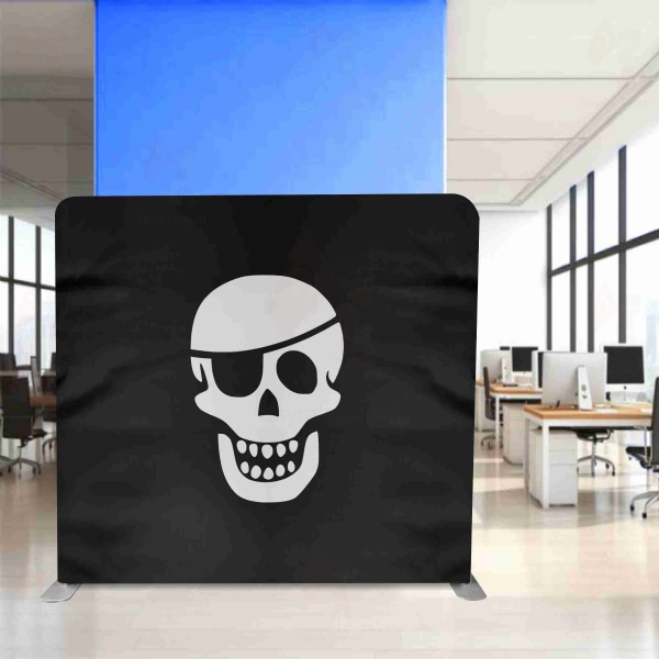 One Eye Pete Backdrop Stand