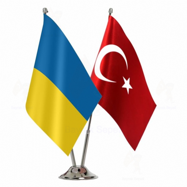 Ukrayna 2 Li Masa Bayraklar�