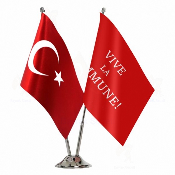 Vive la Commune 2 Li Masa Bayraklar�