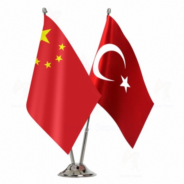 �in 2 Li Masa Bayraklar�
