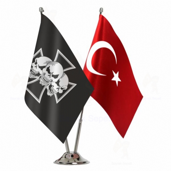 �ron Cross Skull 2 Li Masa Bayraklar�