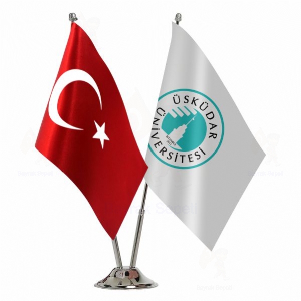 �sk�dar �niversitesi 2 Li Masa Bayraklar�